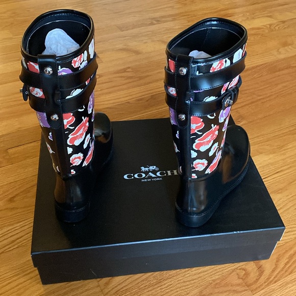 COACH Q8010 TRISHA II BOOTS - Picture 16 of 16